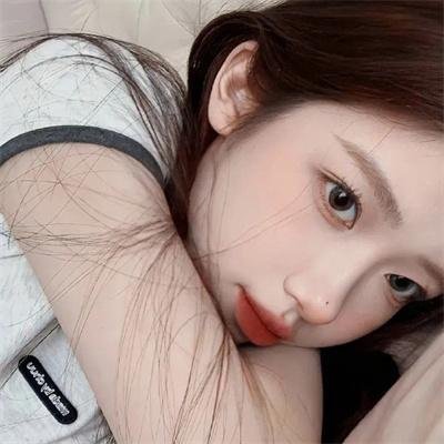 老艺术家孙女学历造假，被批炫富，深夜引热议